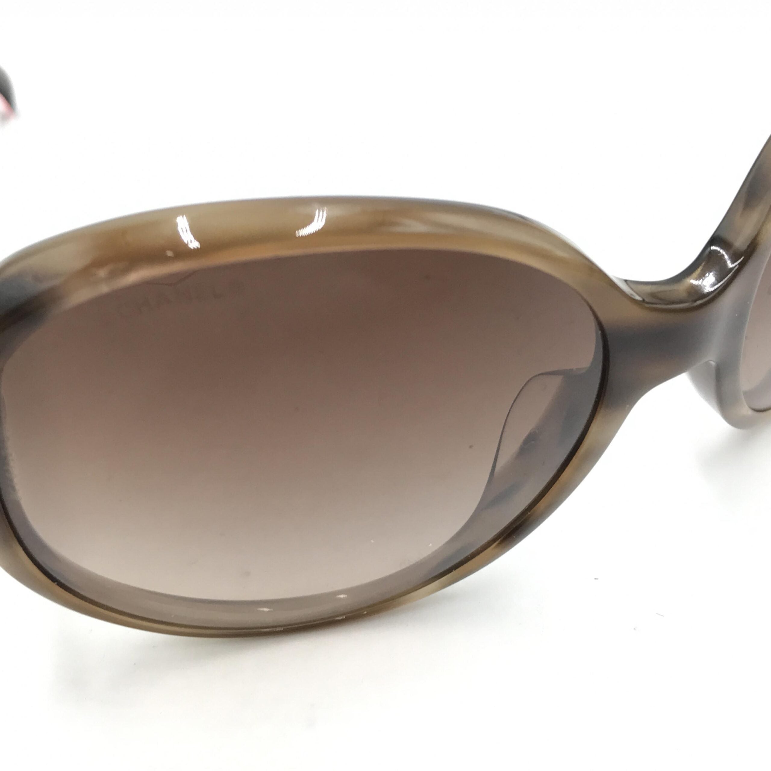 Pre-loved Chanel oversized brown gradient sunglasses with original box