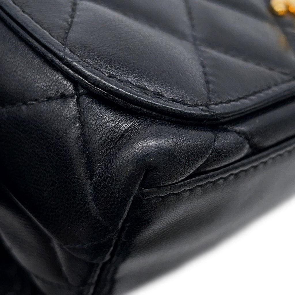 Close-up of MANSII CHANEL Pre-Loved Matelasse Full Flap Bag showcasing quilted leather texture