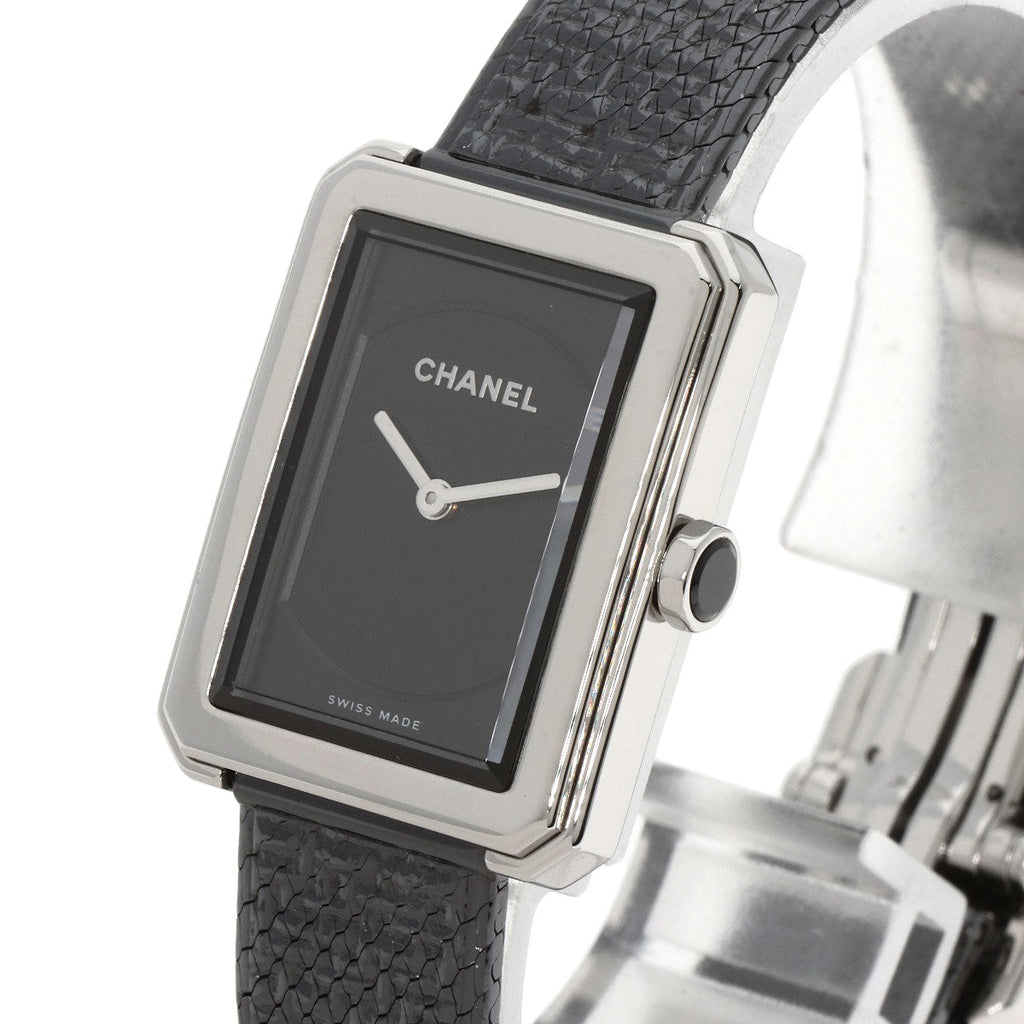 Pre-owned Chanel Boy-Friend watch with a sleek black face and elegant silver case