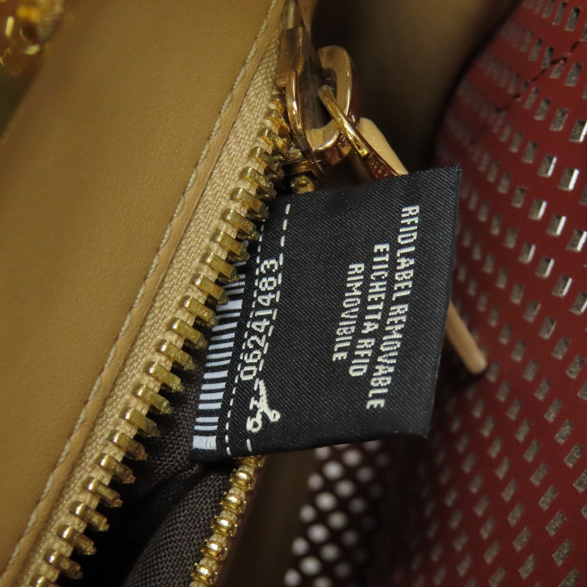 FENDI second hand bag featuring a stylish design and high-quality zipper detail