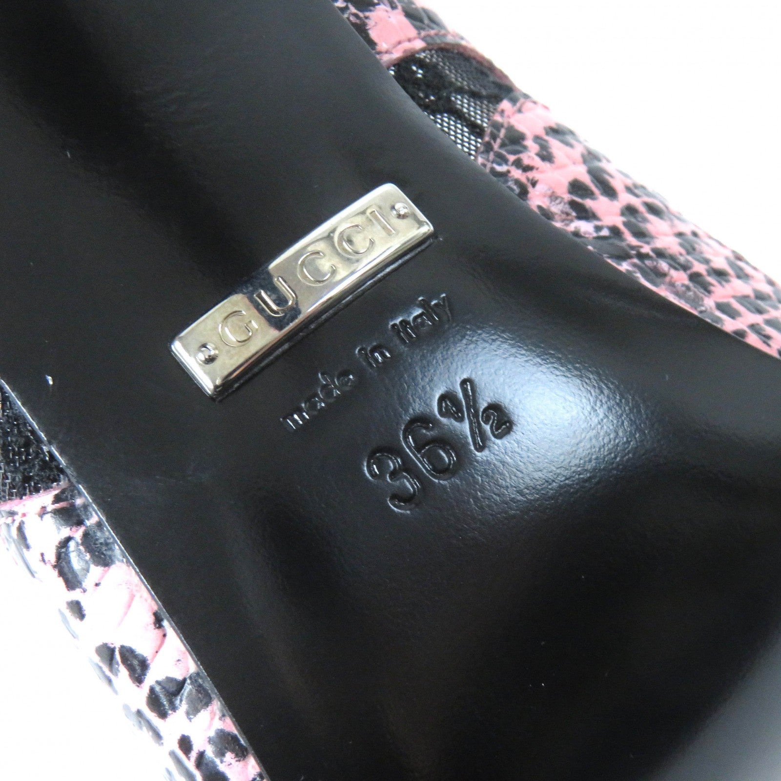 Gucci pink leather pumps with stylish design and comfortable fit for elegant occasions