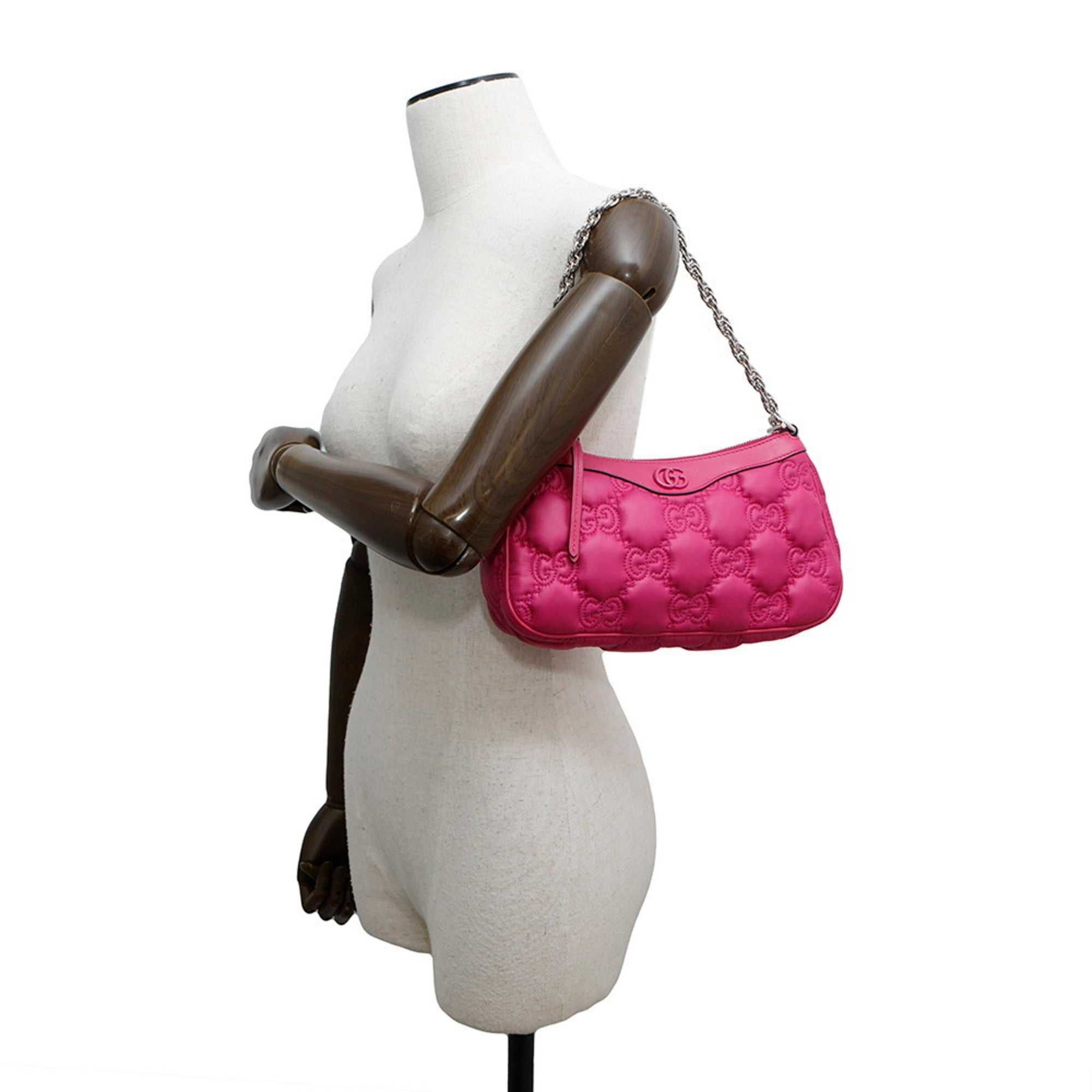 MANSII GUCCI Pre-Loved GG Matelasse shoulder bag in bright pink with elegant quilted design
