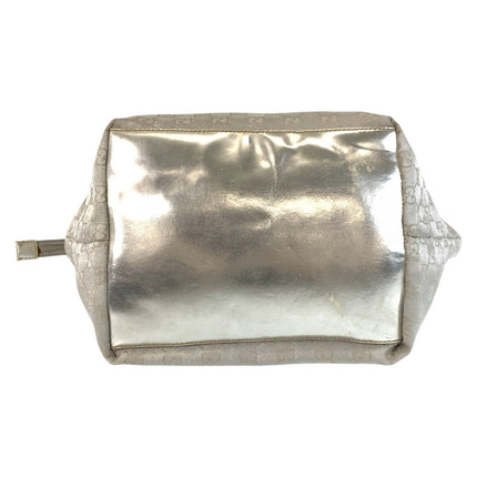 GUCCI pre-owned silver cosmetic bag with a sleek design and logo pattern for stylish organization