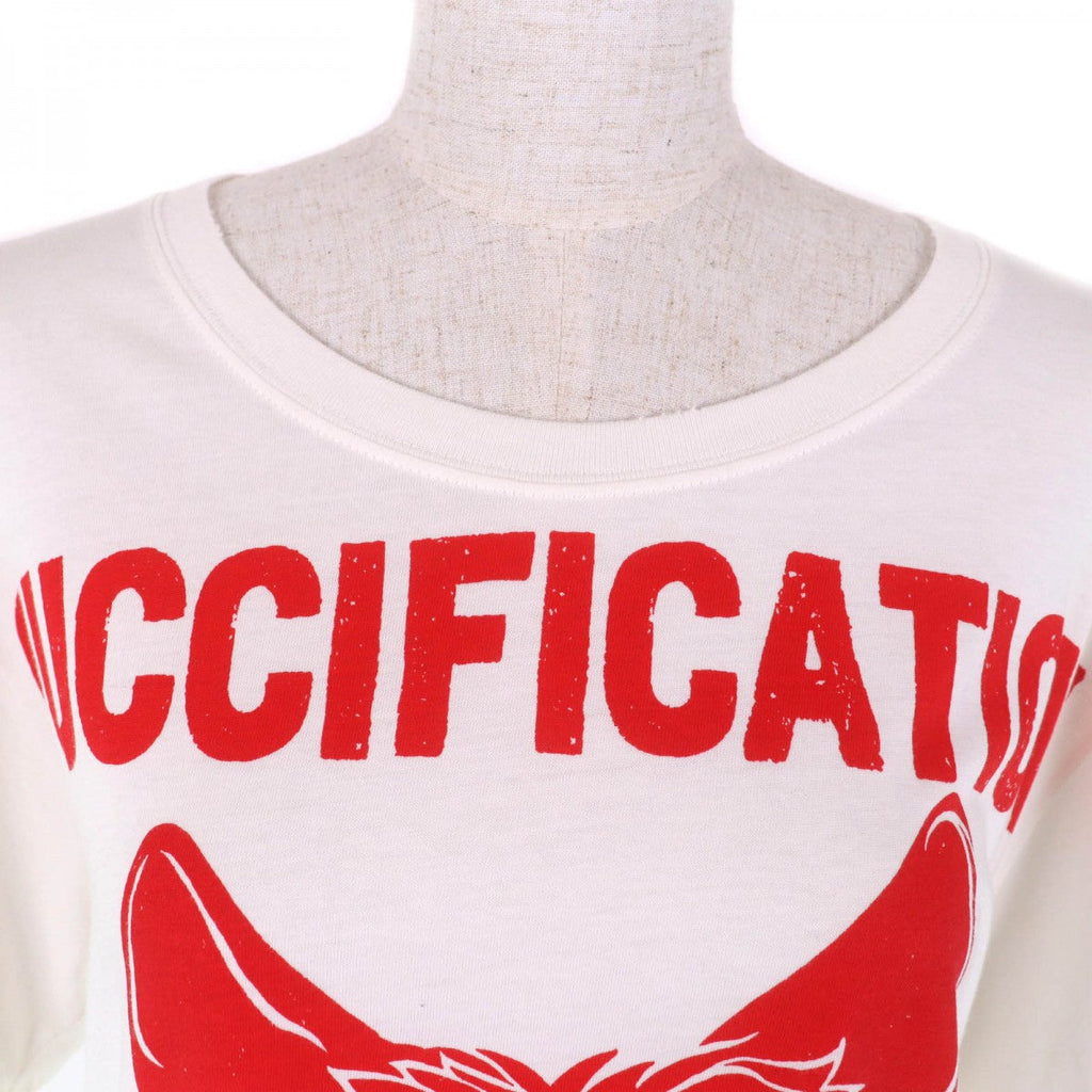 Pre-owned Gucci t-shirt featuring a bold graphic design and relaxed fit for casual wear