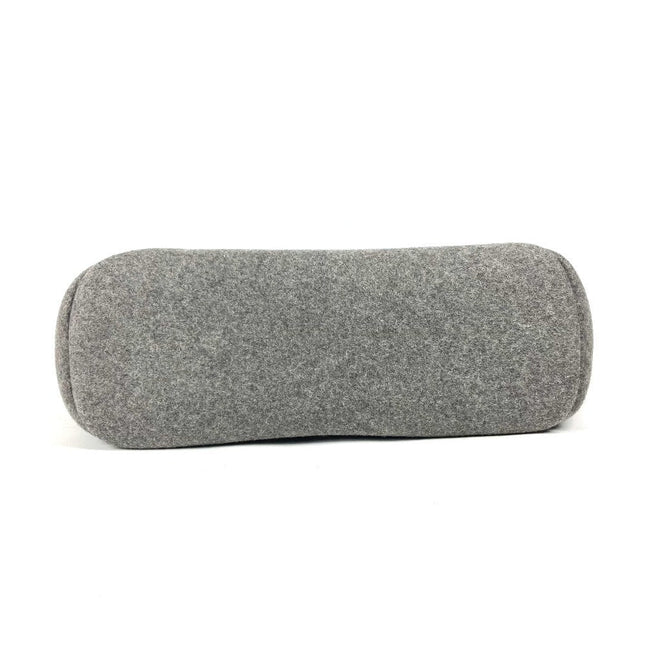 HERMES pre-owned gray wool bag with a cylindrical shape and soft texture