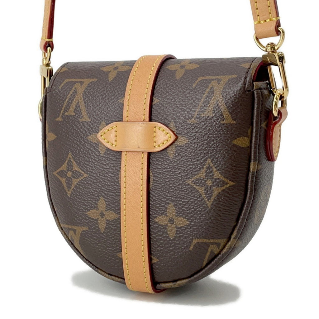 Pre-owned Louis Vuitton Chantilly bag in brown monogram canvas with leather accents and a crossbody strap