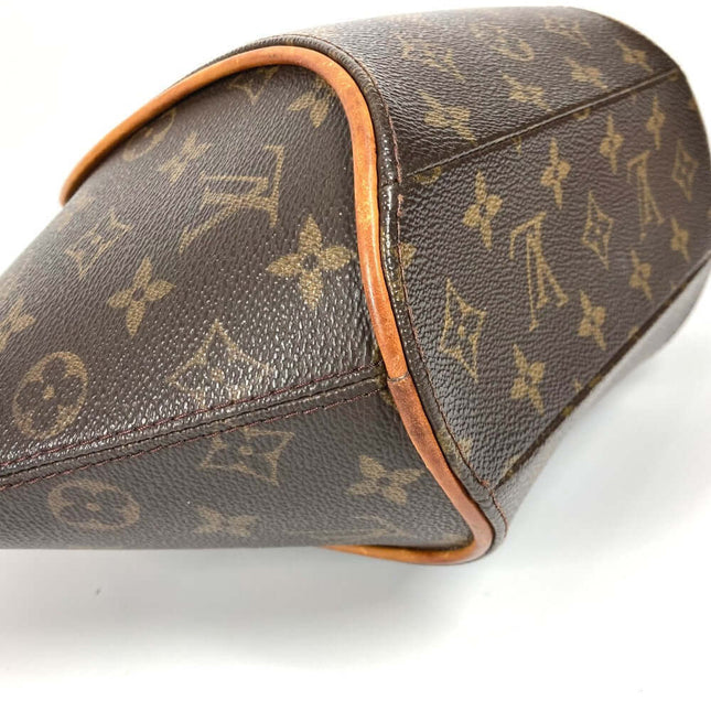 Pre-owned Louis Vuitton Monogram Bag with Iconic Pattern and Elegant Curved Design