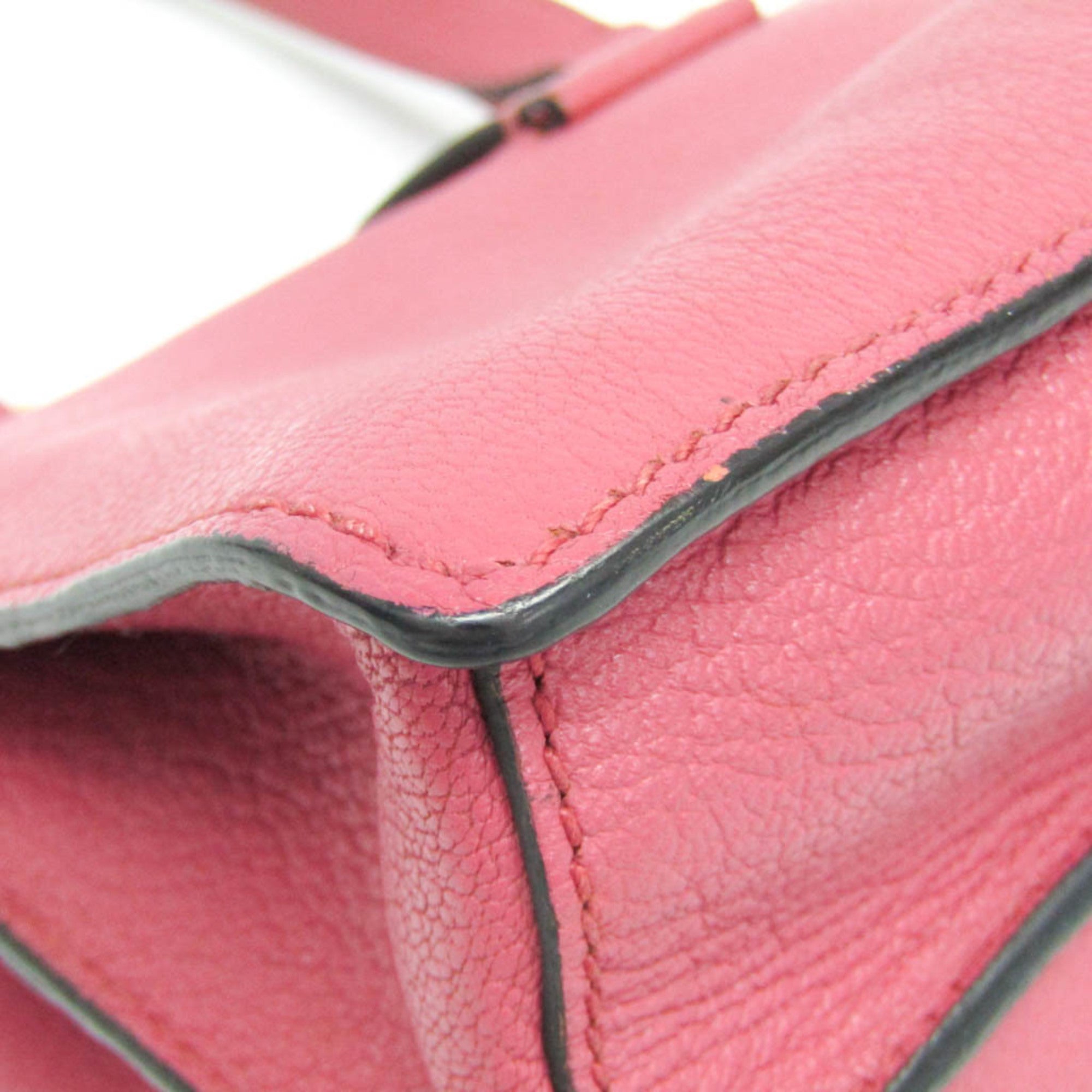 MIU MIU Pre-Loved MADRAS shoulder bag in pink leather with stylish design details