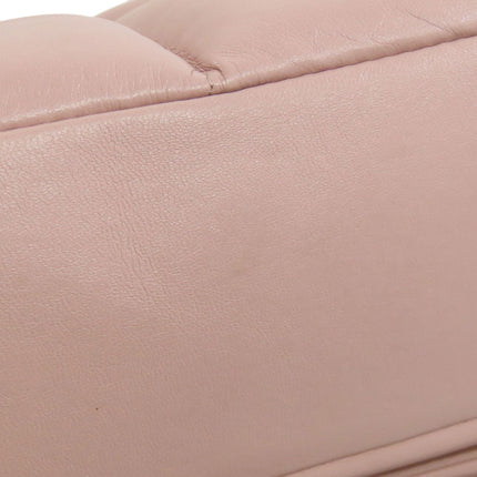 MIU MIU pre-owned leather bag with a quilted design in soft pink color
