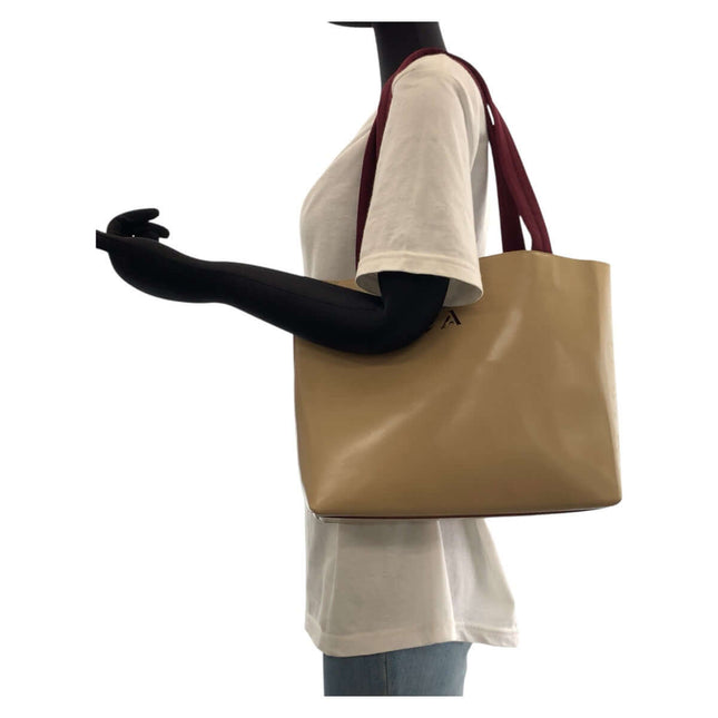 PRADA pre-owned tote bag in beige with maroon handles for stylish everyday use