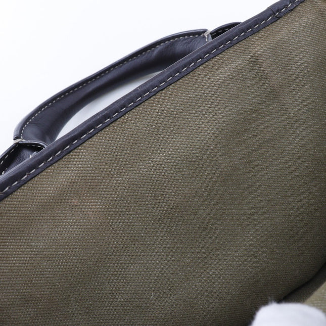 CELINE Pre-owned green canvas bag with leather accents and sturdy handle