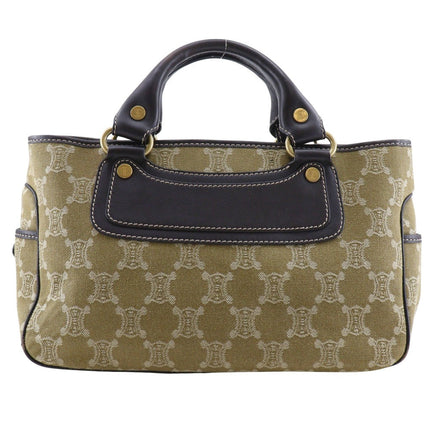 CELINE Pre-owned handbag featuring a distinctive pattern and leather accents for stylish everyday use