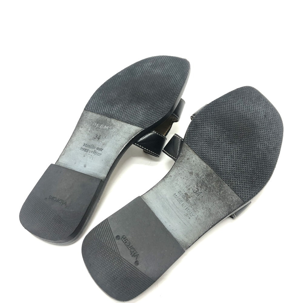 Pre-owned Hermes Oran sandals with comfortable flat soles and classic design for stylish summer wear