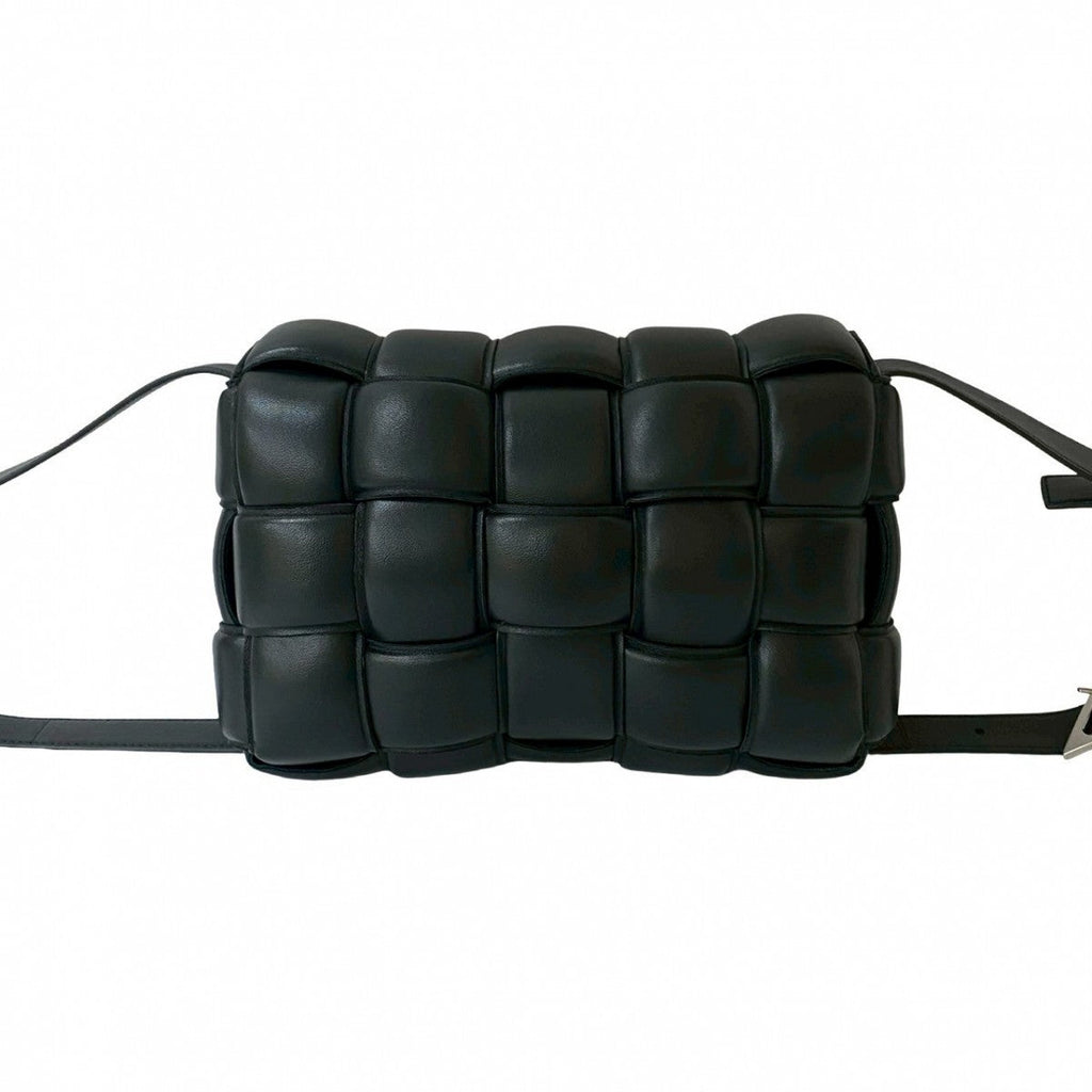 BOTTEGA VENETA Second Hand Black Leather Woven Bag with Adjustable Strap