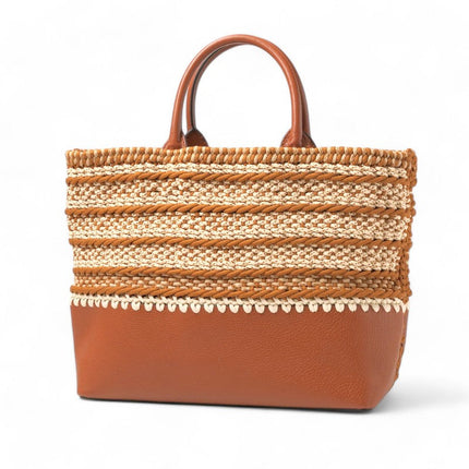 Valentino Garavani pre-owned bag with braided straw design and leather base for stylish daily use